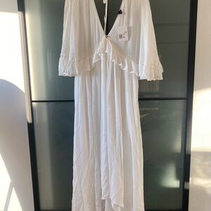 Forever 21 White flowy maxi dress